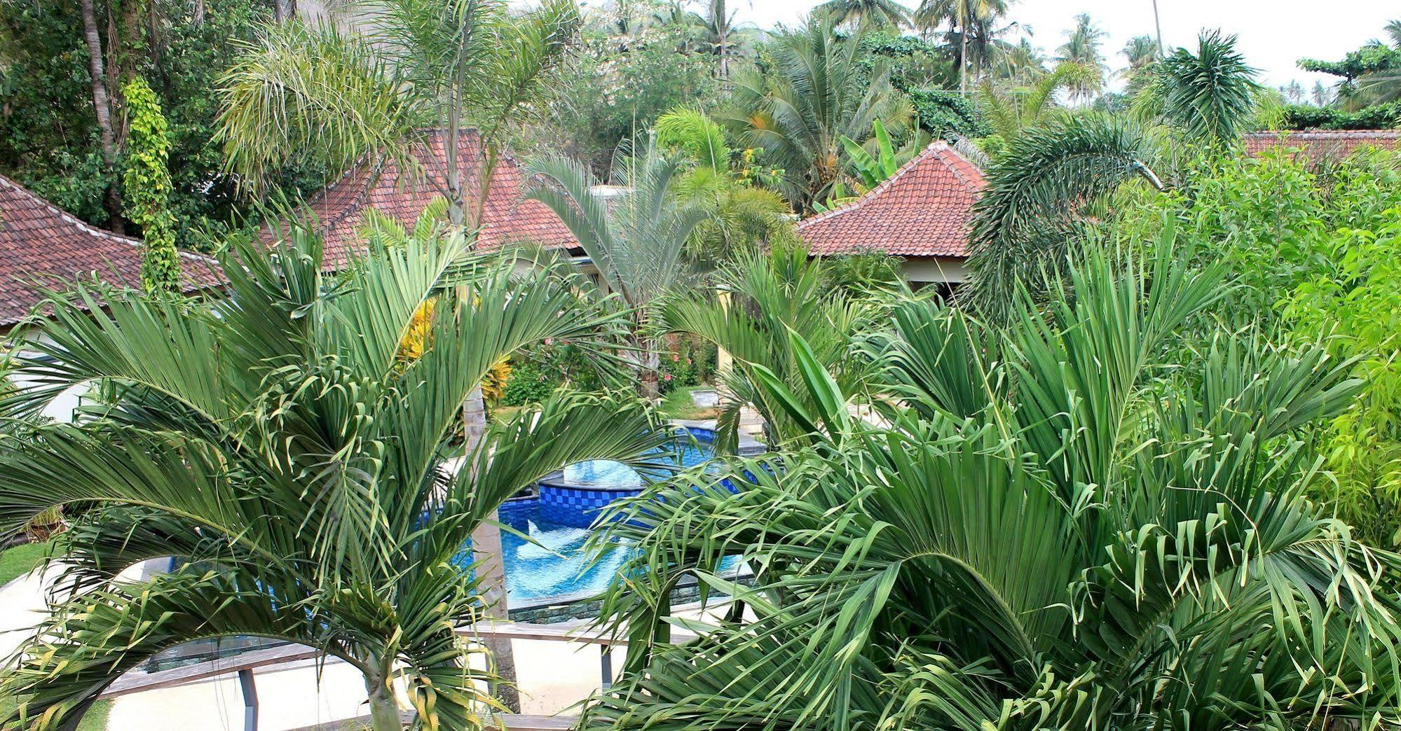 Kuta Cove Hotel Extérieur photo