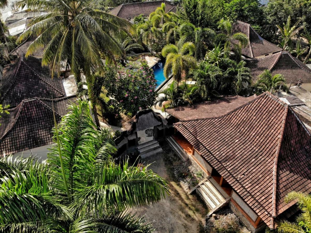 Kuta Cove Hotel Extérieur photo